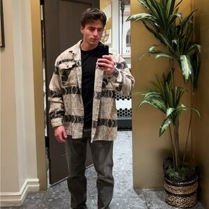 Meet your Posher, Donavyn